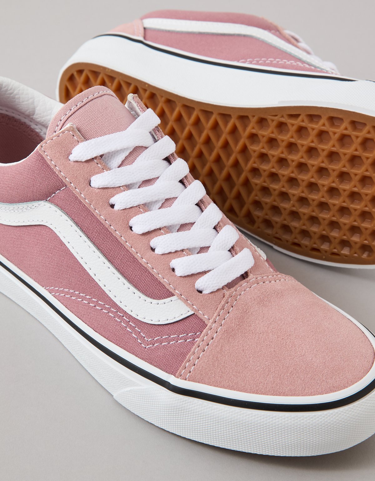 Vans Old Skool Sneaker - image 3