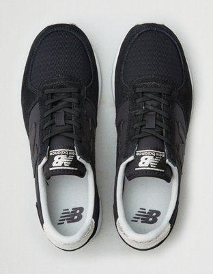 Женские кроссовки American Eagle New Balance 220 Sneaker — фото 2