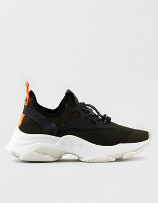myles yellow steve madden