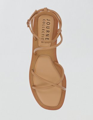 Journee Collection Women's Farron Sandal