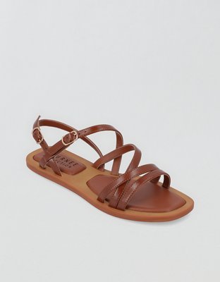 Journee discount collection sandals