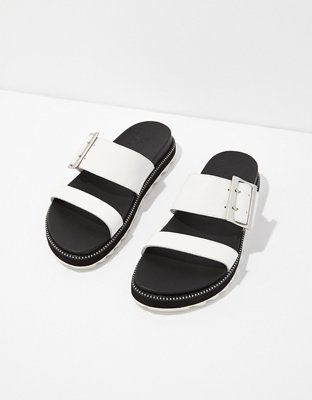 Sorel flip flops on sale