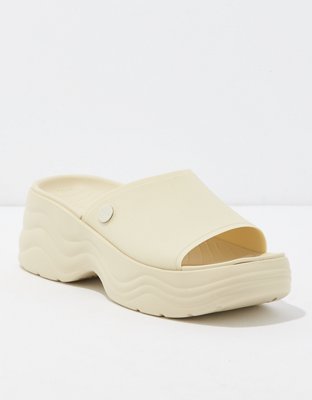 Crocs platform slide on sale sandals