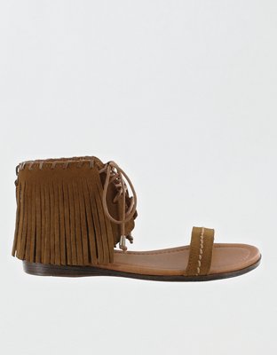 Minnetonka store sandals clearance