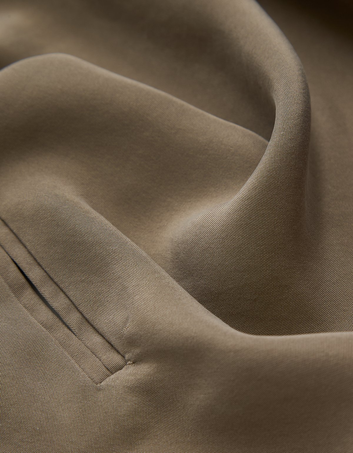 AE77 Premium Silk Bandana Scarf - image 3