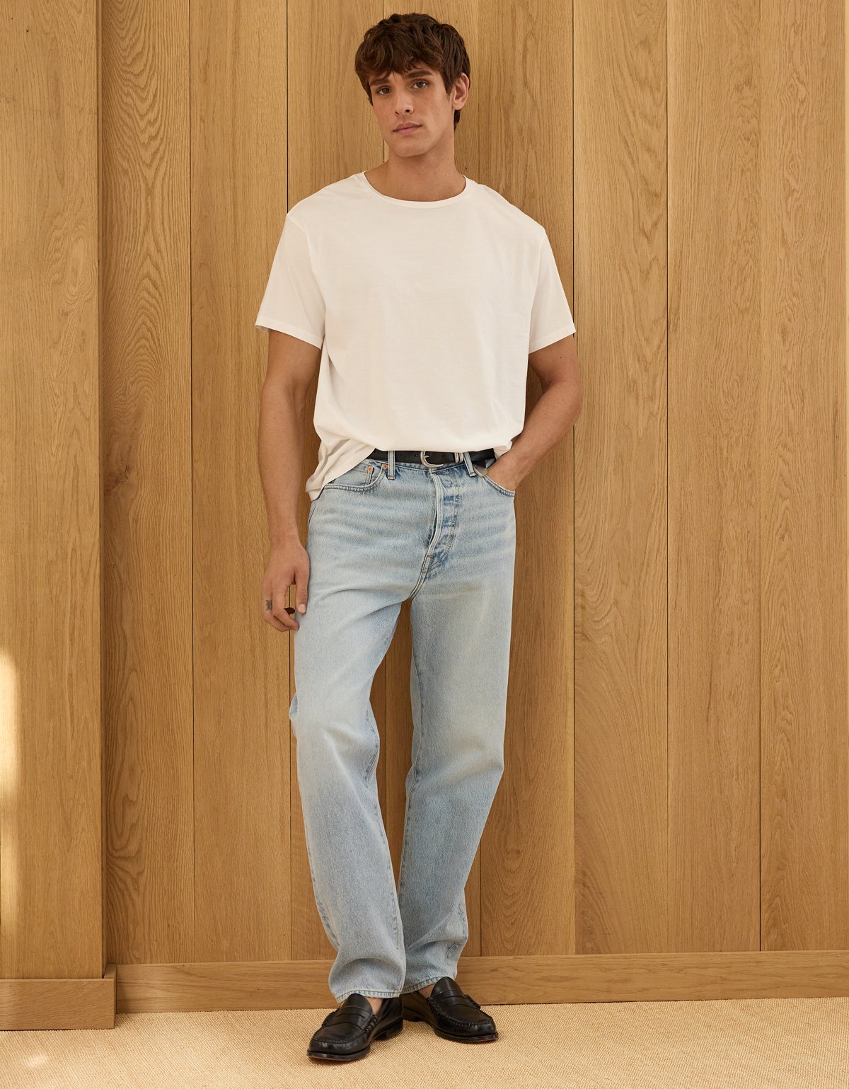 AE77 Premium Classic T-Shirt - image 3