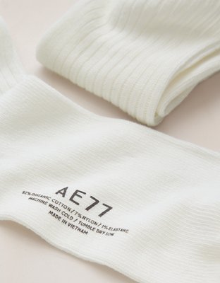 AE77 Premium Slouchy Socks