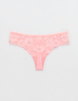 SMOOTHEZ No Show Lace Thong Underwear