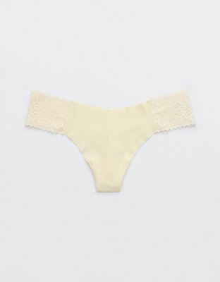SMOOTHEZ No Show Coquette Lace Thong Underwear