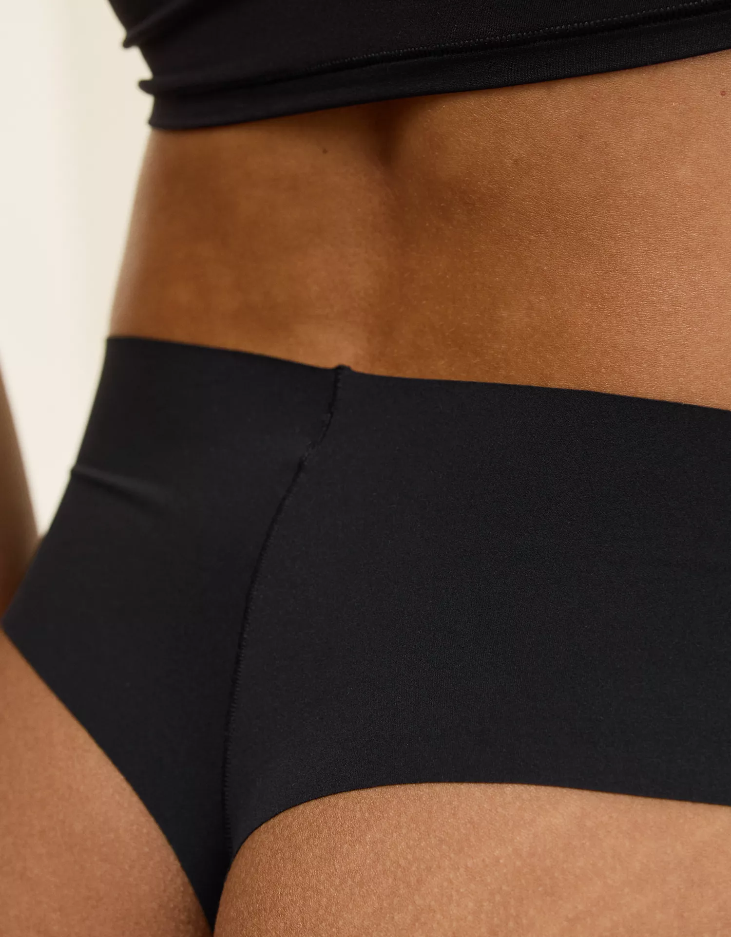 SMOOTHEZ No Show Mid Rise Thong Underwear - thumbnail 4