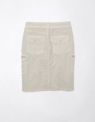 Женские юбки American Eagle AE Snappy Stretch Low-Rise Cargo Midi Skirt — фото 4