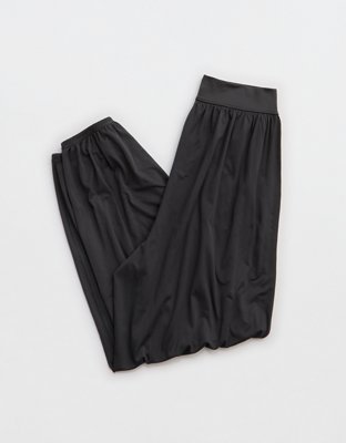 OFFLINE By Aerie The Hugger Go With The Flow Jogger