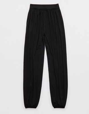 OFFLINE By Aerie The Hugger Go With The Flow Jogger