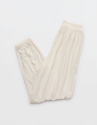 OFFLINE By Aerie The Hugger Go With The Flow Jogger