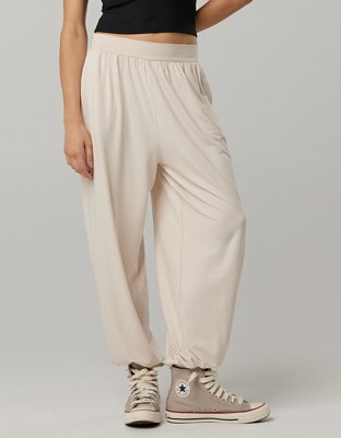 OFFLINE By Aerie The Hugger Go With The Flow Jogger