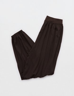 OFFLINE By Aerie The Hugger Go With The Flow Jogger
