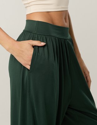 OFFLINE By Aerie The Hugger Go With The Flow Jogger