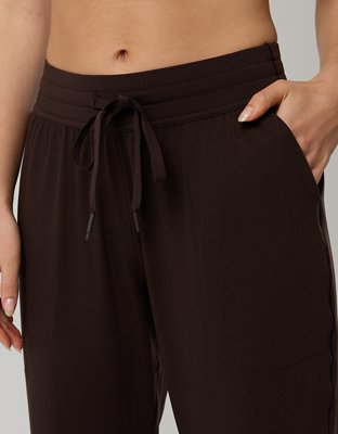 Женские брюки Offline By Aerie Real Me Classic Jogger, цвет: Глубокий земляной — фото 6