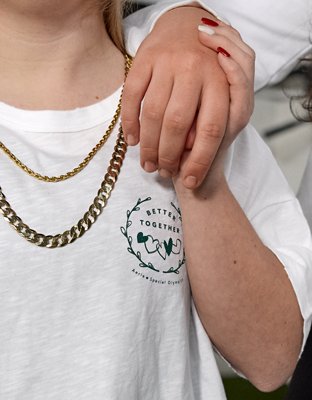T-shirt Olympiques spéciaux x Aerie
