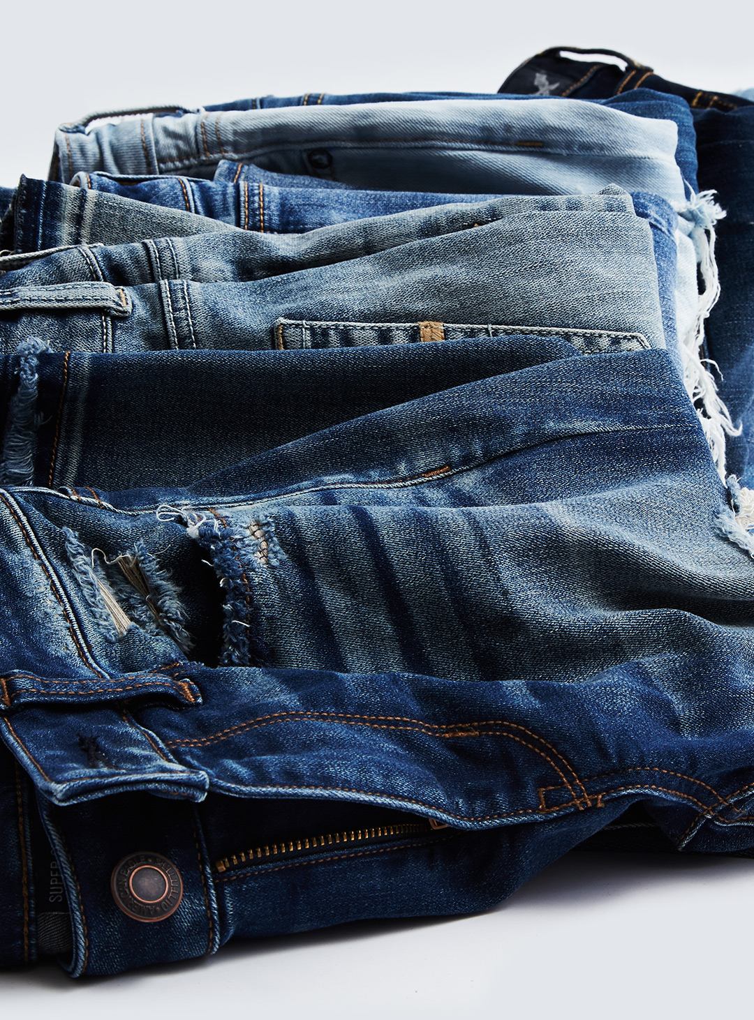 Turn your images on. Shop AEO
