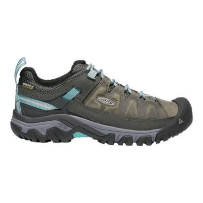 keen ladies hiking shoes