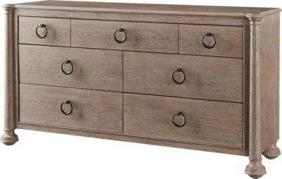 Dacian Dressing Chest