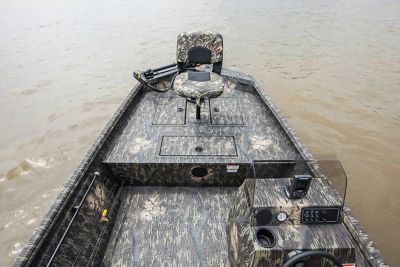 Crestliner 1660 Retriever Jon Deluxe 16 Foot Tiller Jon Boats