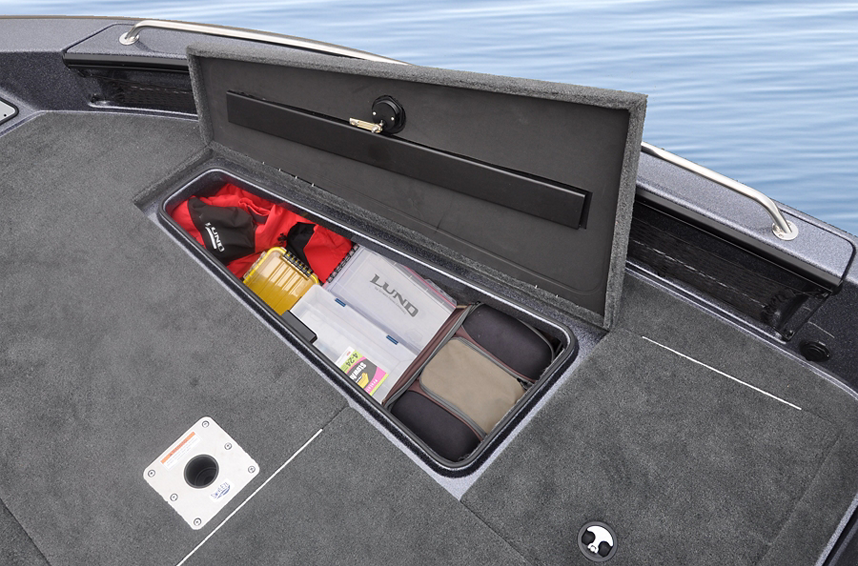 219 Pro-V GL Bow Deck Starboard Storage Compartment