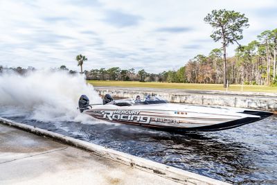 300R Engine | Outboards | Mercury Racing