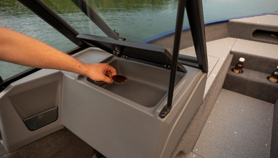 Lowe Boats FS1625 Feature Image  6