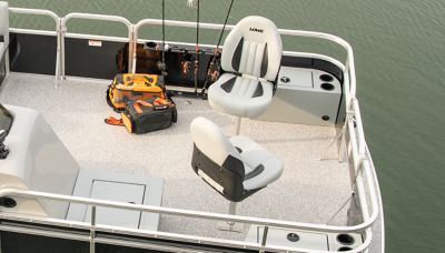 Lowe Boats UF202 Feature Image  8