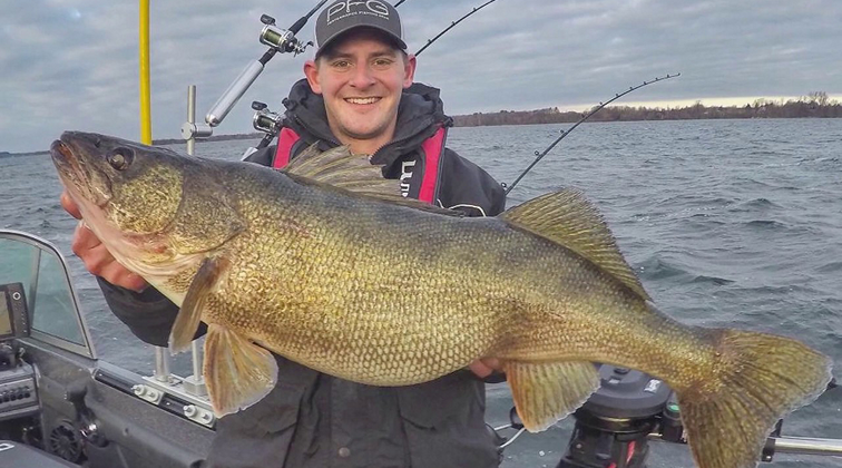 Lund-Boats-Ultimate-Fishing-Experience-2020-Ep-1-Trophy-Walleye-on-Lake-Ontarios-Bay-of-Quinte-sBN8WAr7jvg