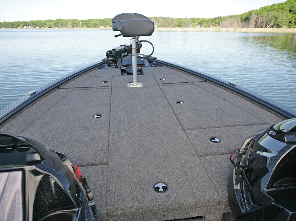 Pro-V Bass Bow Deck with Butt Seat