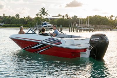 Bayliner VR4 Bowrider - Outboard Fiberglass Boat