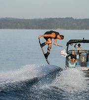 _BDP3770_WT2_Grey_Blue_Wakeboarding