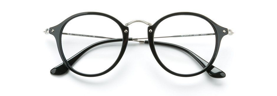 Luxottica mission statement image