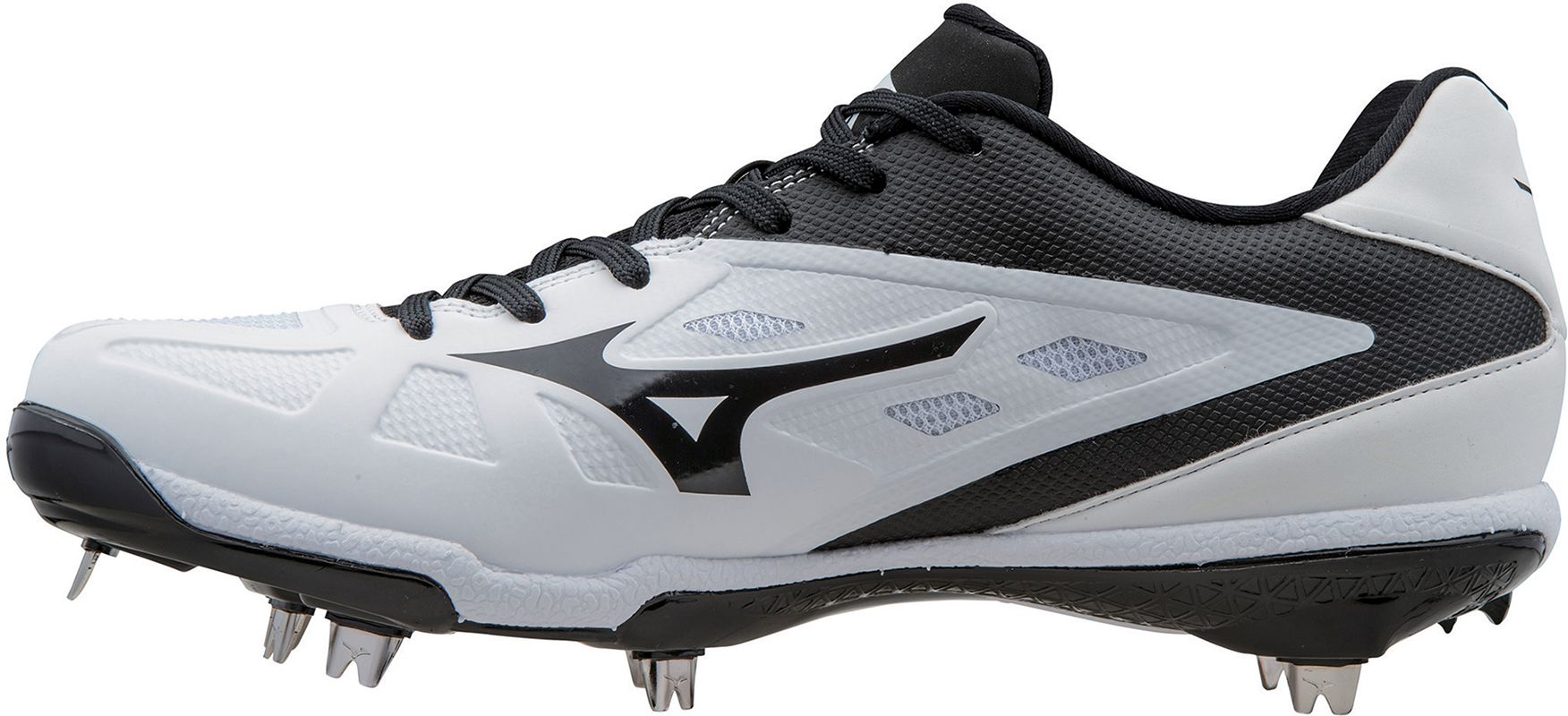 do mizuno cleats run small