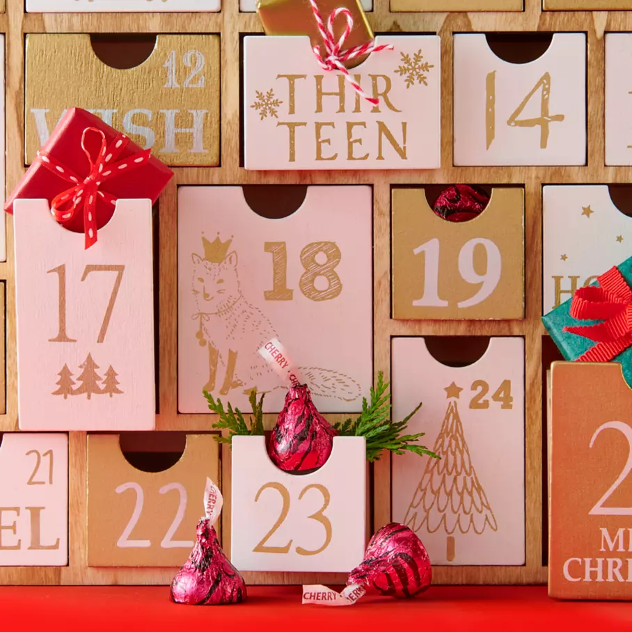 HERSHEY'S KISSES Cordial Candy inside holiday calendar drawers
