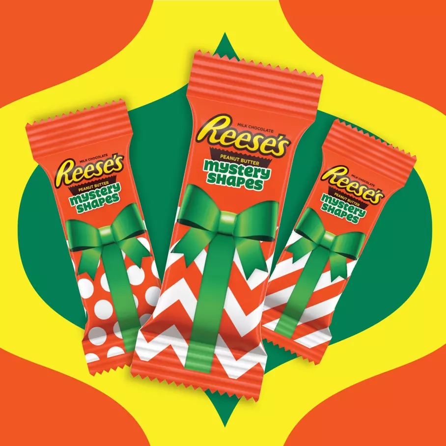 REESE'S Holiday Milk Chocolate Peanut Butter Mystery Shapes, 7.2 oz bag - Out of Package