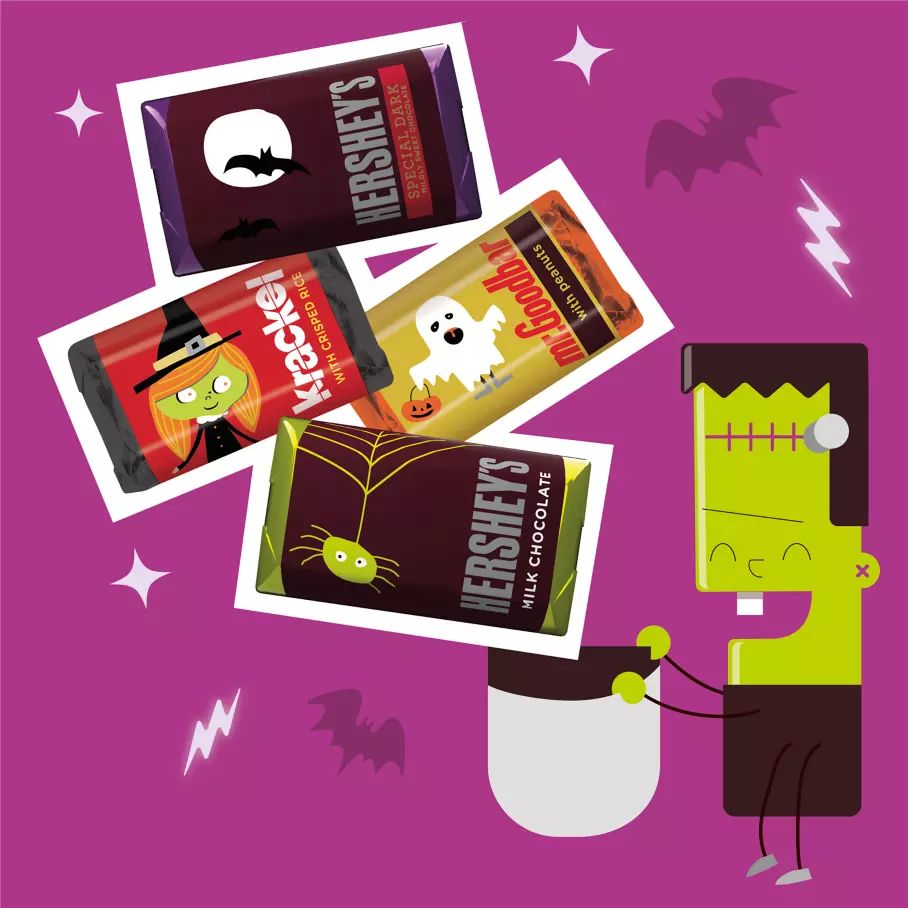 HERSHEY'S Halloween Miniatures Assortment, 30.9 oz bag - Out of Package