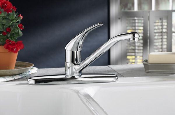 American Standard Robinet à monocommande de cuisine de série pour les constructeurs American Standard Robinet à monocommande de cuisine de série pour les constructeurs