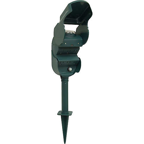 Defiant Outdoor 24 Hour Mechanical Yard Stake Timer | The Home ...