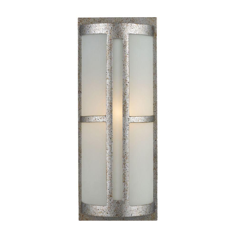 Titan Lighting Applique murale extérieure à 1 ampoule au fini crépuscule argenté Titan Lighting Applique murale extérieure à 1 ampoule au fini crépuscule argenté