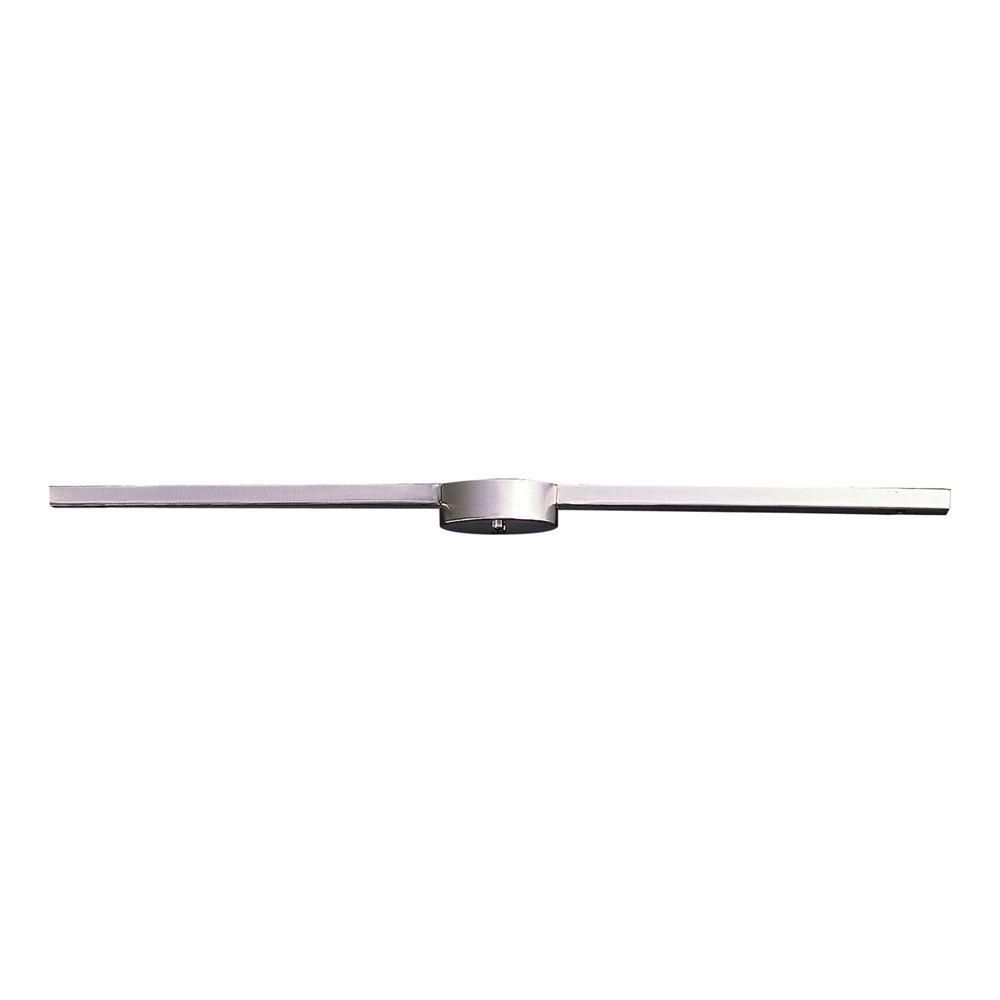 Titan Lighting Plafonnier linéaire à 3 ampoules au fini nickel satiné Titan Lighting Plafonnier linéaire à 3 ampoules au fini nickel satiné