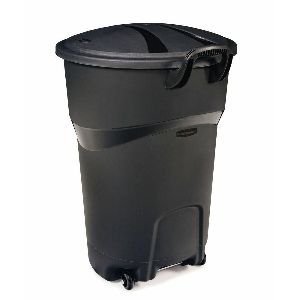 121L / 32 Gal. Wheeled Trash Can