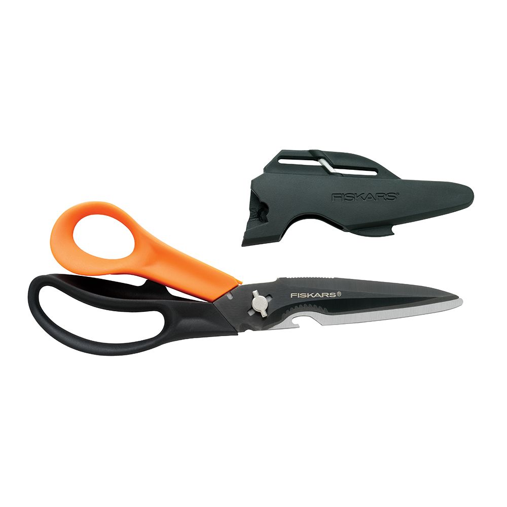 Fiskars Cuts More Multipurpose Garden Shears The Home Depot Canada
