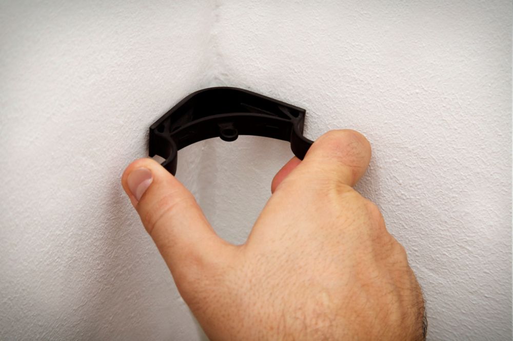 Worksavers Hangit Corner Hanger Clear 2pk The Home Depot Canada