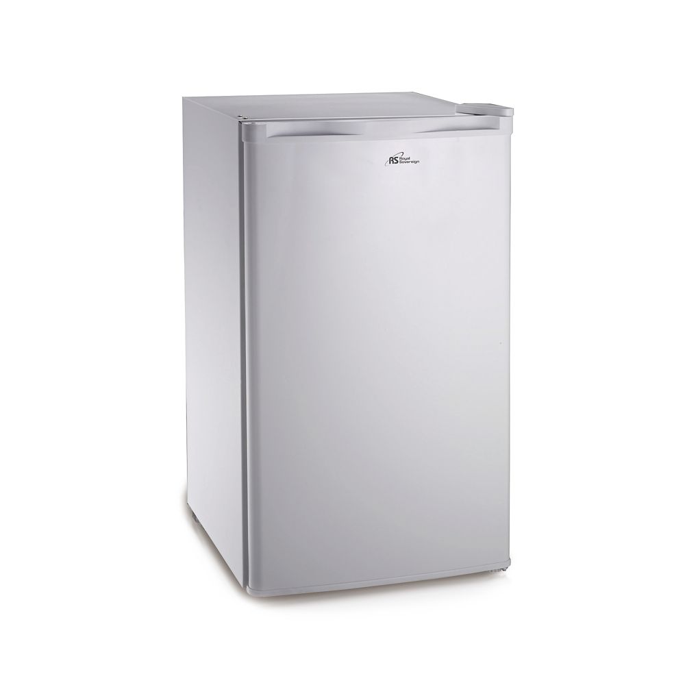 Royal Sovereign 2 6 Cu Ft Compact Refrigerator With Reversible Door   P 1000769691 