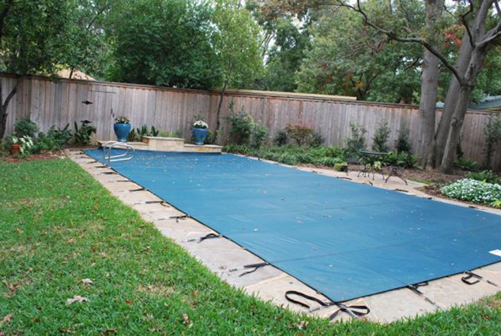 Water Warden 16 ft. x 32 ft. Green Mesh Pool Safety Cover ...