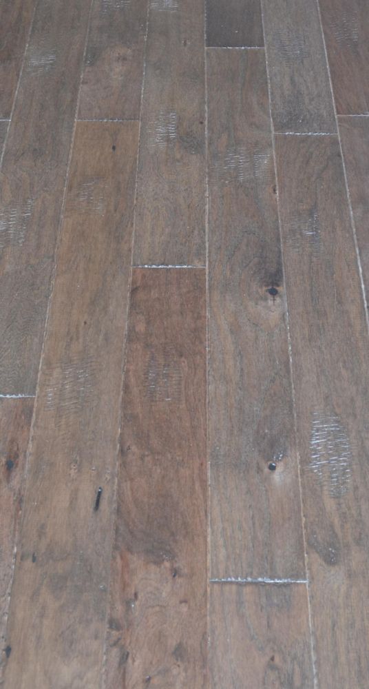 Canada Engineered Hardwood Flooring Handscraped Fumed Hickory